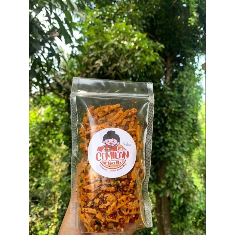 

Basreng kering Pedas dan extra pedas daun jeruk kemasan 100 grm