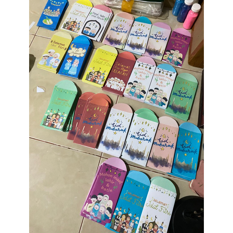 

Amplop Lebaran Super Murah 1 Pak (15pcs) warna random