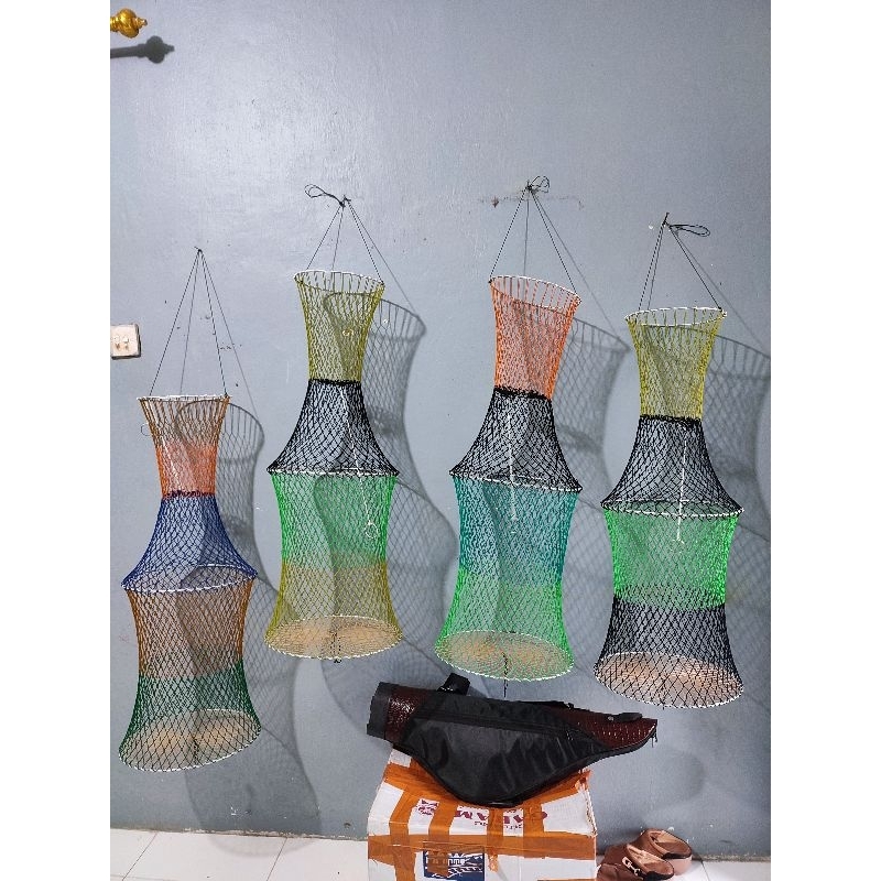 Keranjang / Keronjot / Karuntuang tempat ikan Produksi Tanah Datar SUMBAR