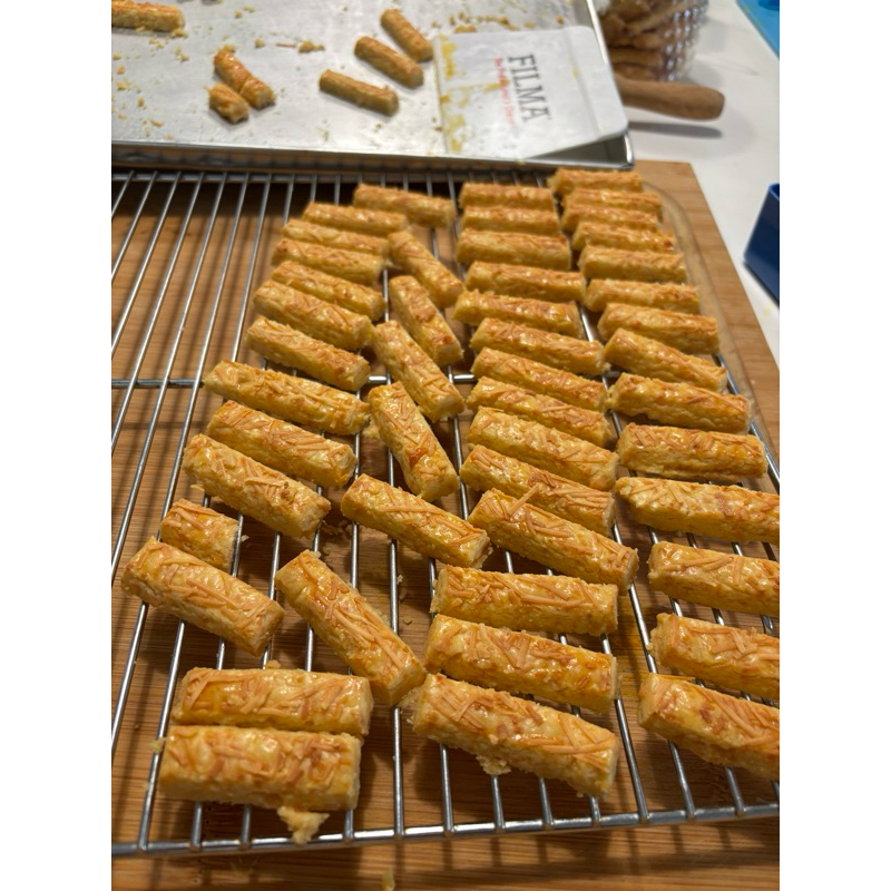 

kastengel edam cheese