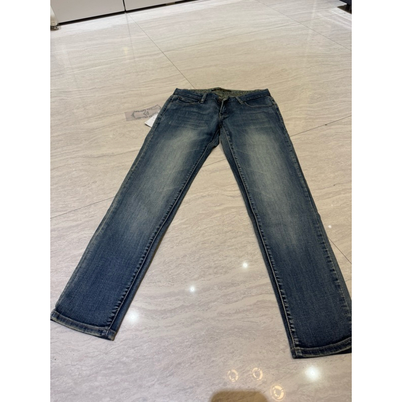 CELANA JEANS PREMIUM MERK 5PM SIZE 28 KODE NO 3