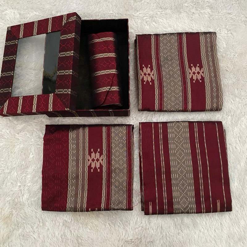Kain Tenun Sarimbit/Couple Sutra Khas Bugis  “Limited Edition”