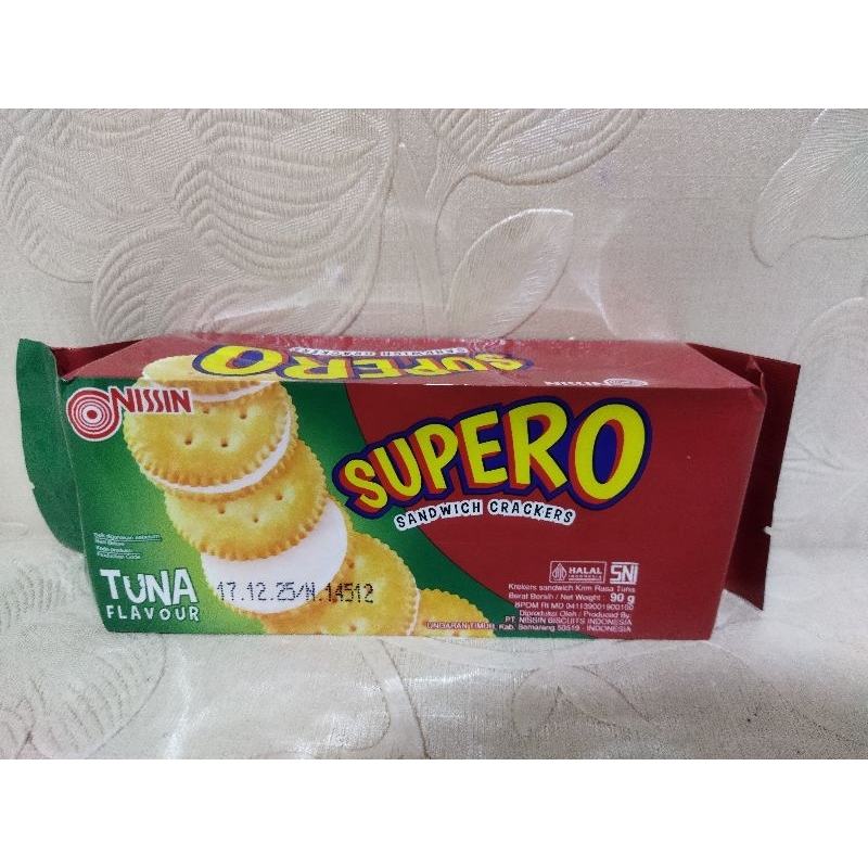 

Nissin Supero Sandwich Crackers Tuna Flavour / NISSIN SUPERO / BISKUIT NISSIN / NISSIN