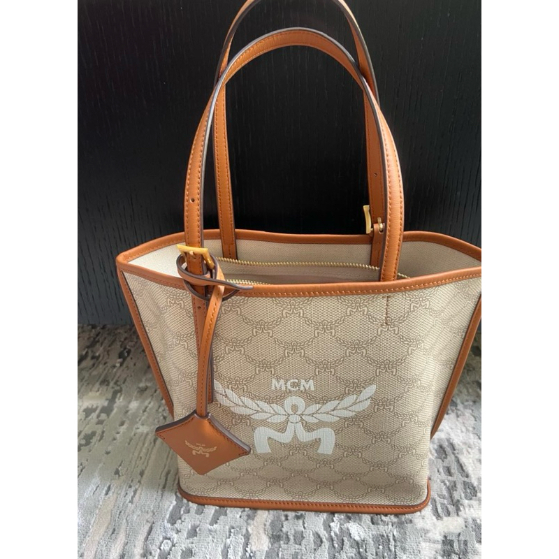 [100% ORI] MCM Mini Lauretos Himmel Shopper Bag Beige Oatmeal