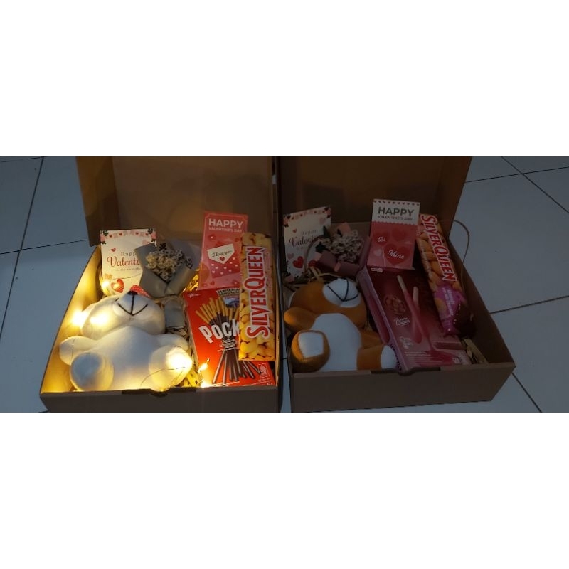 

Hampers Valentine, Anniversary, Wisuda, dll