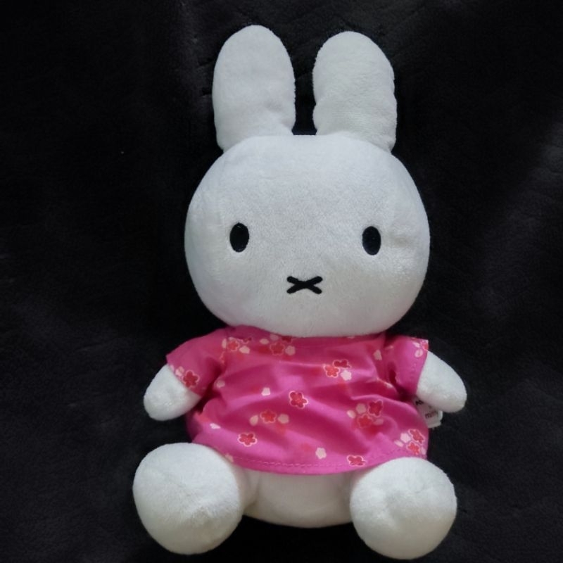 boneka miffy