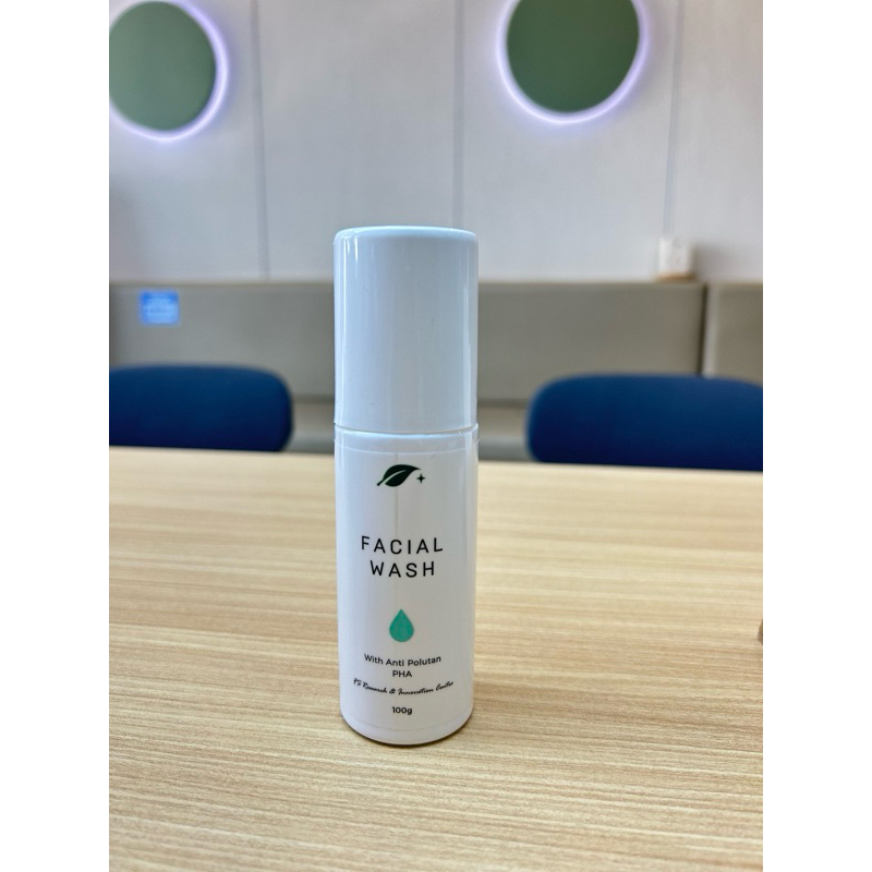 FACIAL WASH NAAVAGREEN