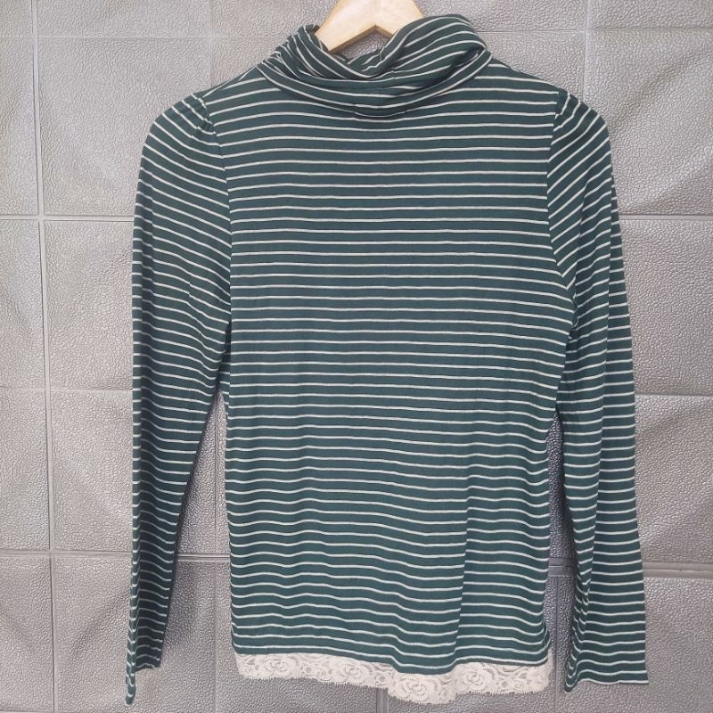 kaos turtle neck brand Jepang