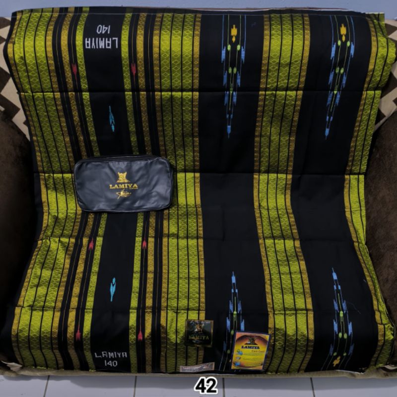 sarung LAMIYA 140 bahan mesres nilon ( sudah jait tengah )
