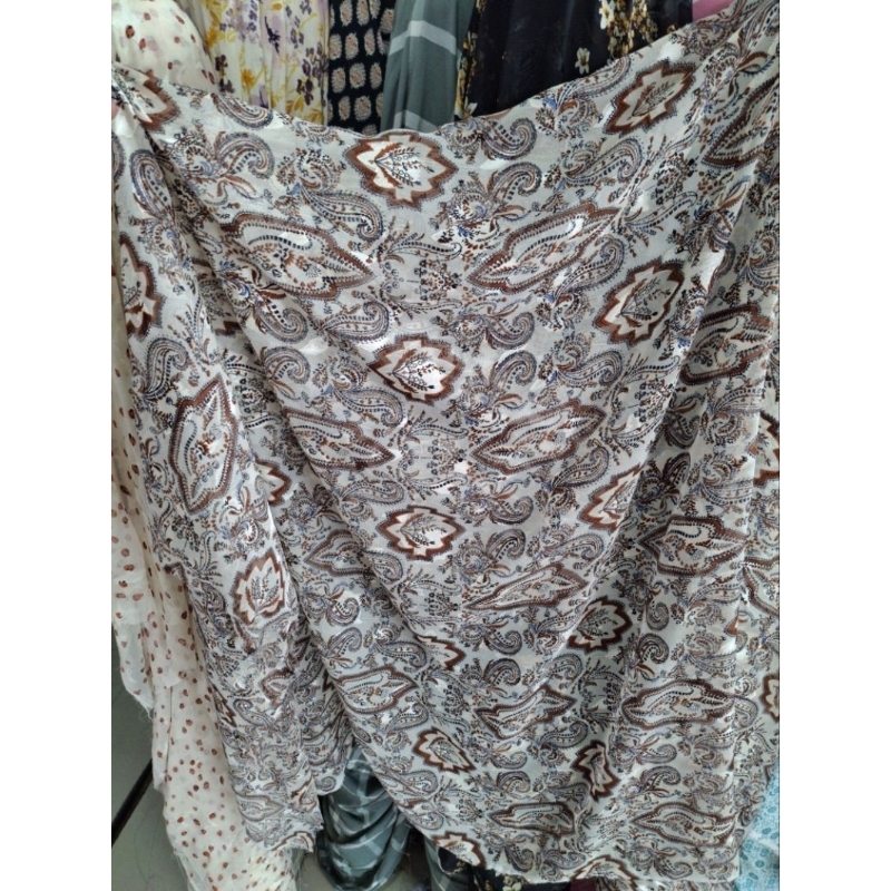 kain sifon rubiah motif timbul / kain ceruty uragiri motif / kain sifon rubiah motif
