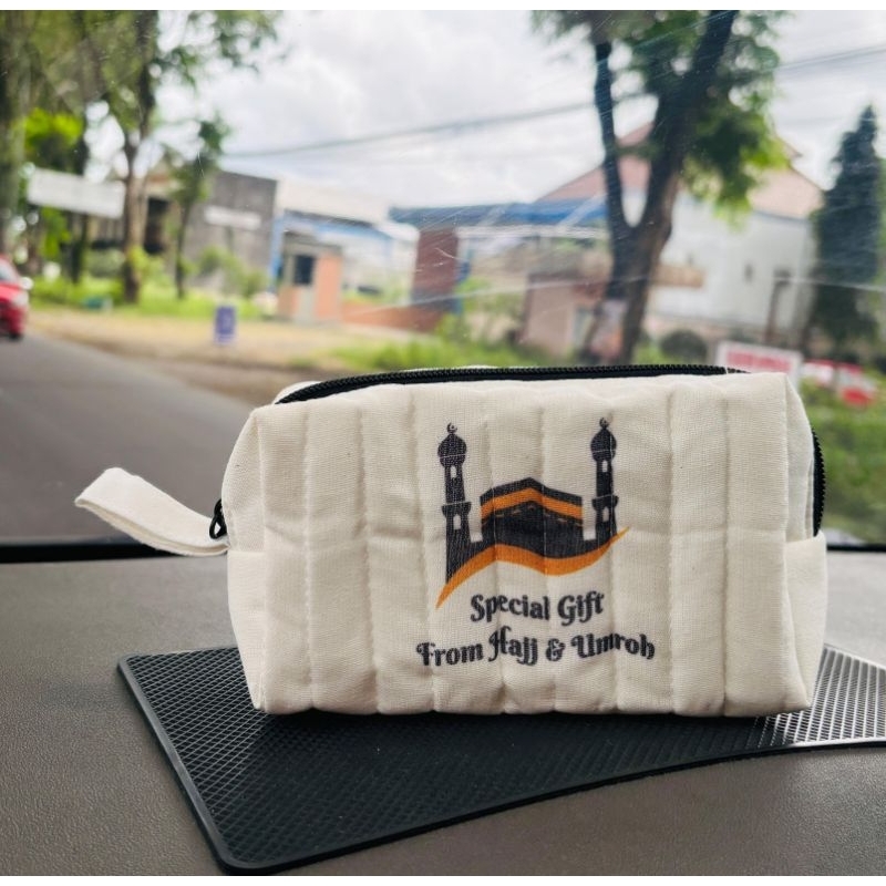 Souvenir Pouch Oleh Oleh Umroh Bingkisan Haji Dompet Kosmetik Tempat Makeup Uang Totebag Bermanfaat