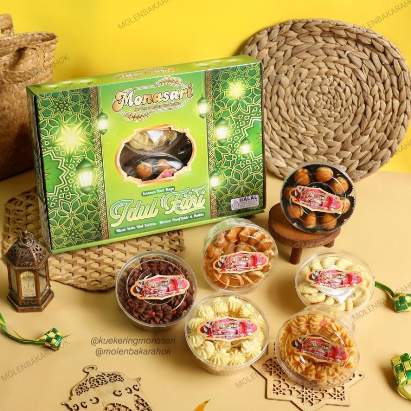 

Parcel Kue Kering Lebaran Monasari
