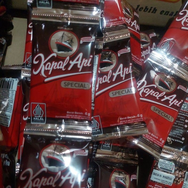 

Kopi Kapal Api Special Renceng 6 gram