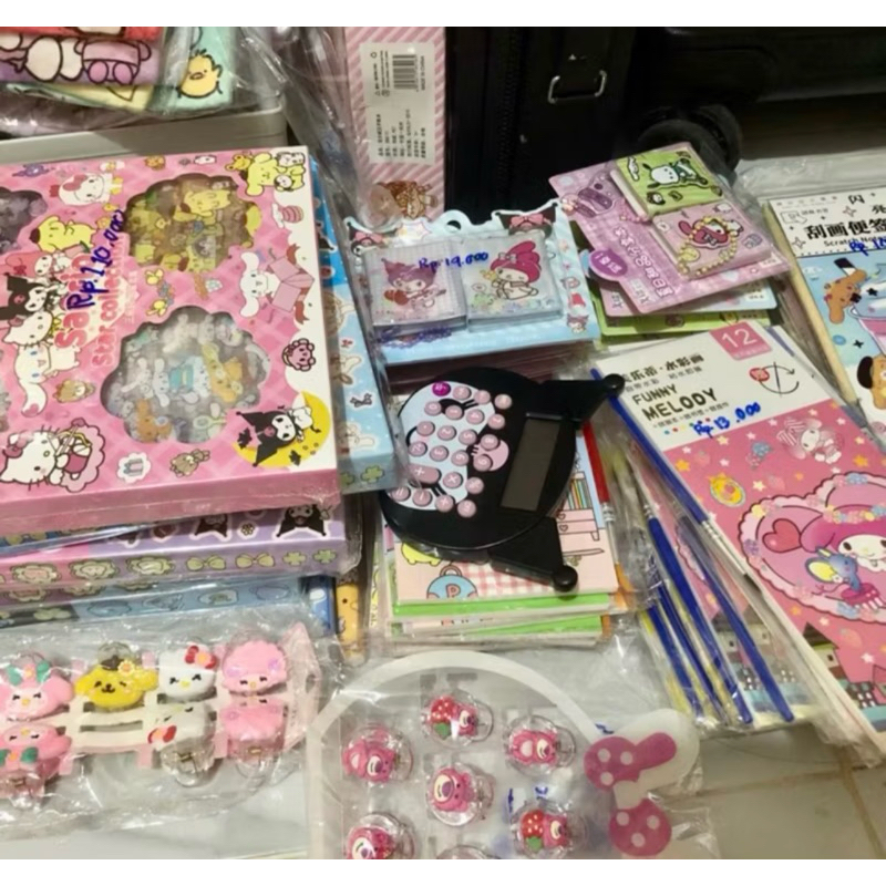 

Tumblr Premi Poca/kuro/morol/hk + 2 kartu + paket + strap premi