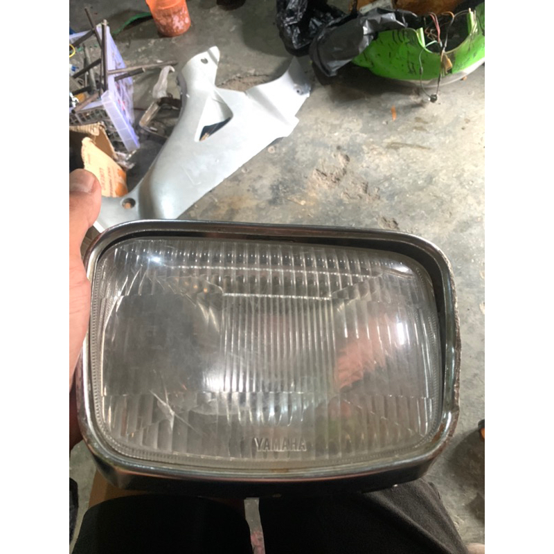 Headlamp lampu depan Yamaha RX King 135 Tua Oval original copotan motor