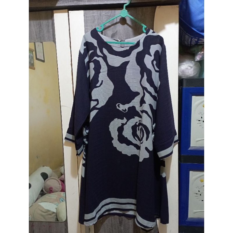PRELOVED TUNIK TEBAL LD 120 PB 85