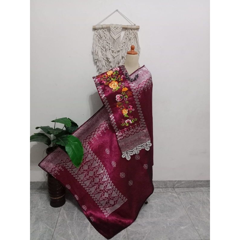 Songket silungkang sulam warna pink, songket padang