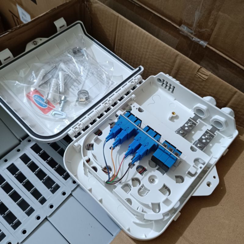 Odp 8 core lengkap spliter 1:8 / odp 8 core lengkap spliter