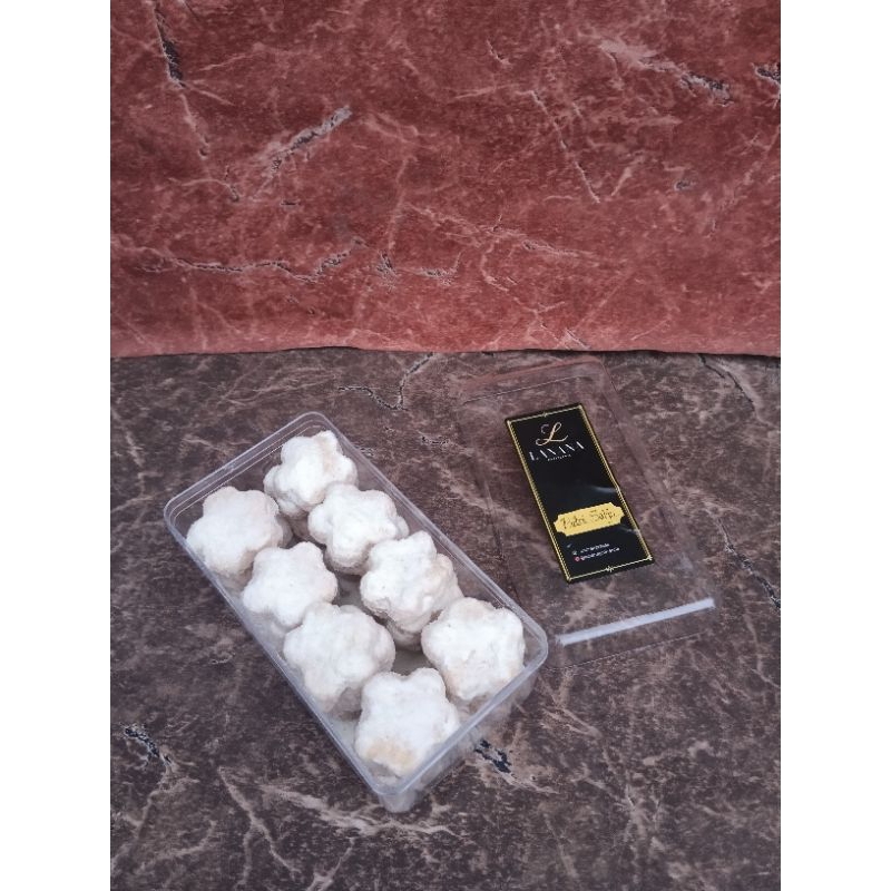 

LP // PUTRI SALJU MILKY BY LANANA PATISSERIE