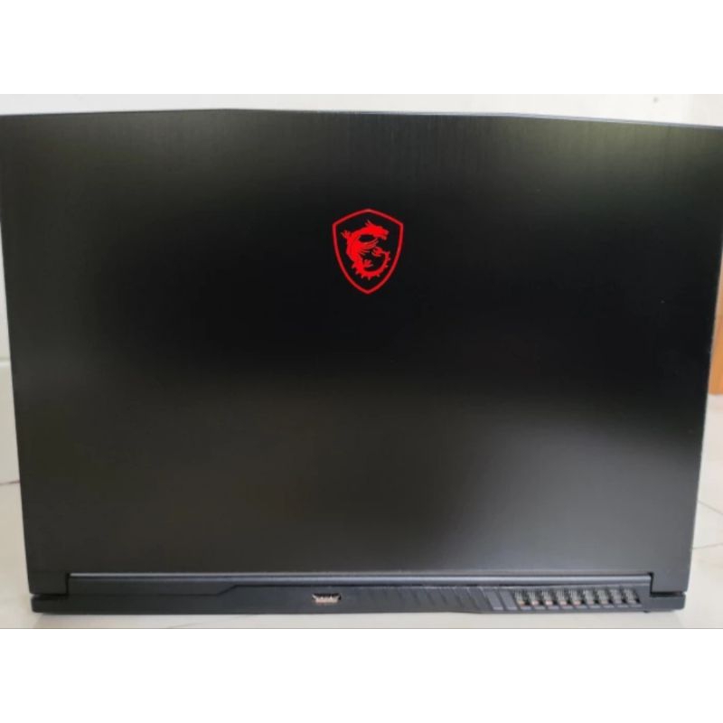 laptop MSI 17" 16gb core i5