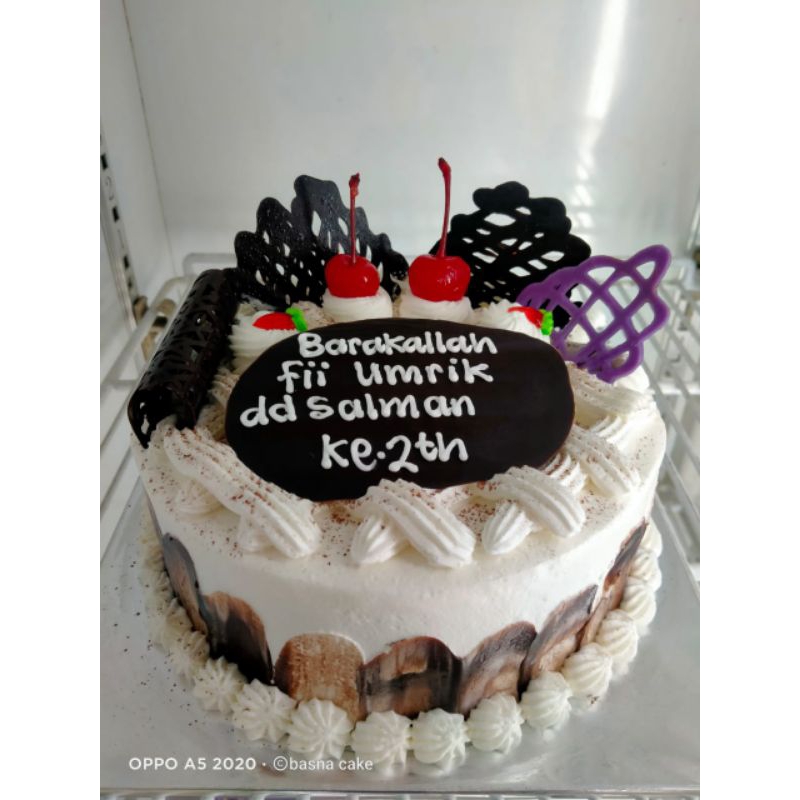 

KUE ULANG TAHUN UKURAN 16CM