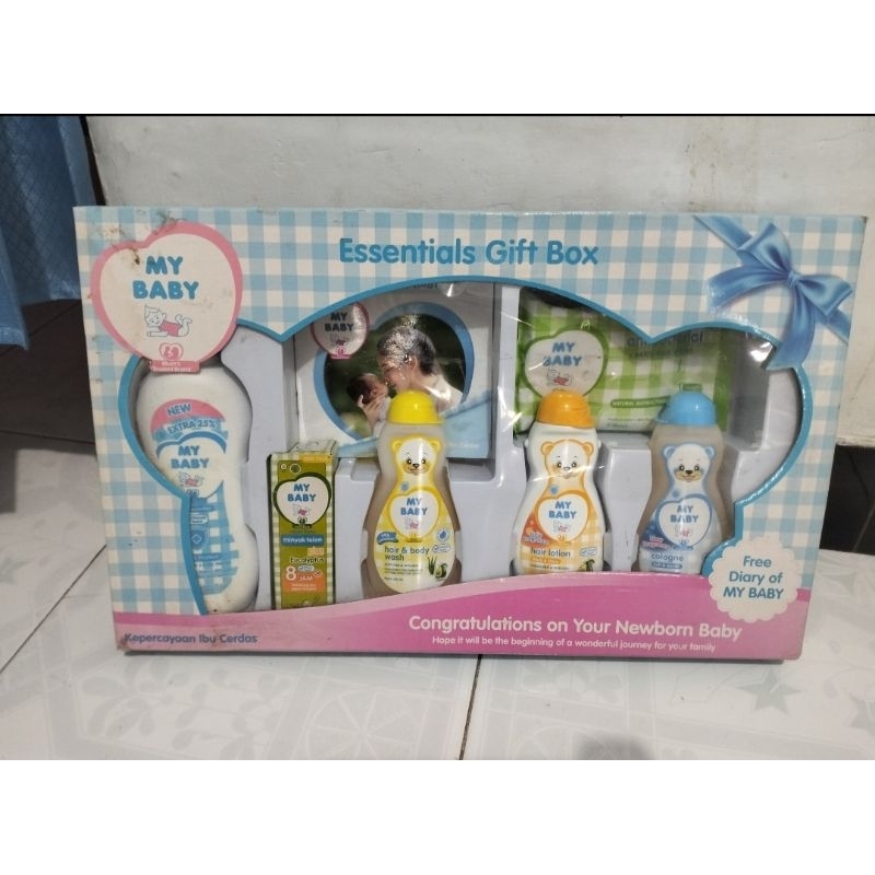 1 SET MY BABY GIFT BOX / PAKET PERAWATAN KULIT BAYI / PAKET BEDAK BAYI / PAKET BABY OIL / kado perni