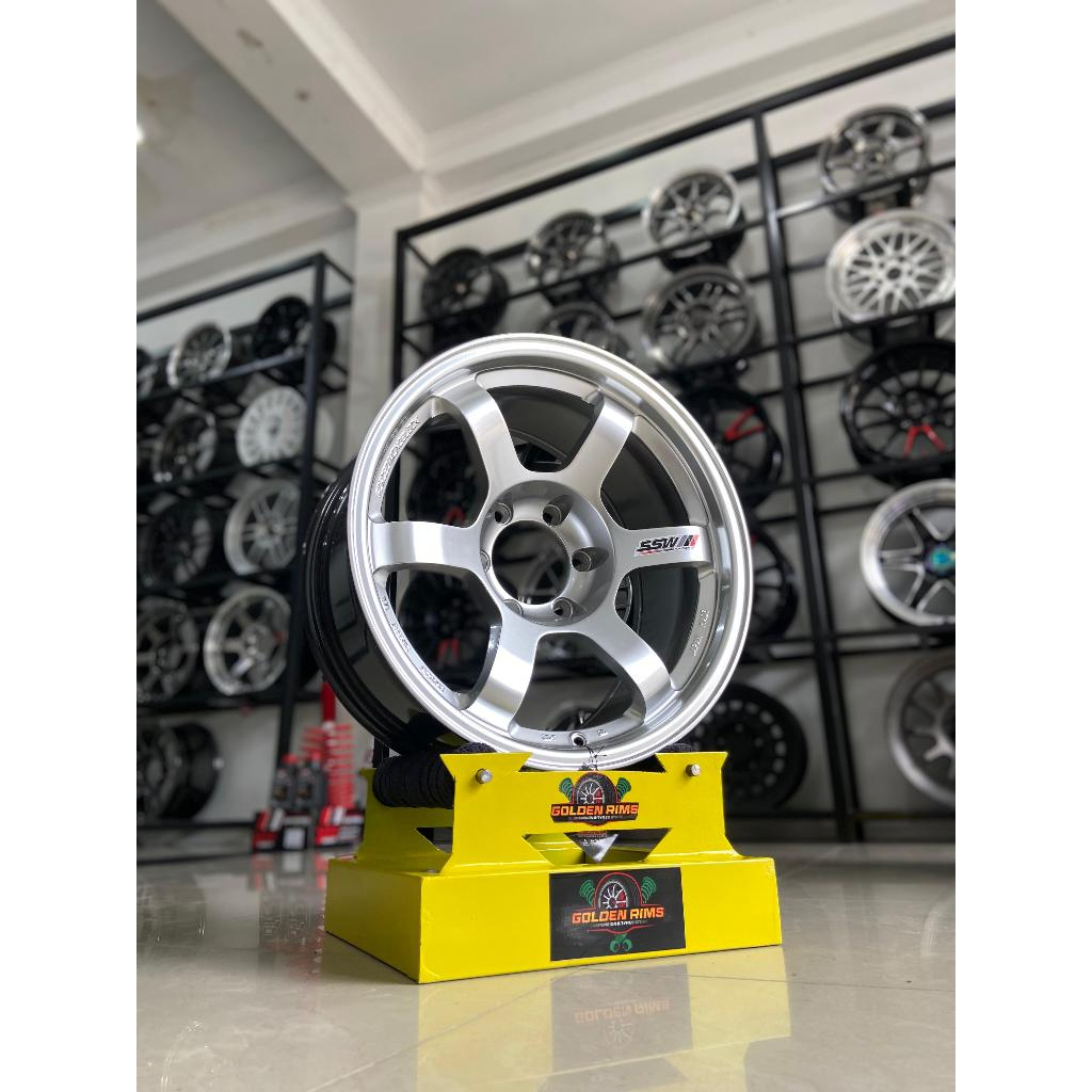 Velg mobil Te37 progresive ring18 ssw s202 bisa untuk mobil pajero fortuner hilux dll
