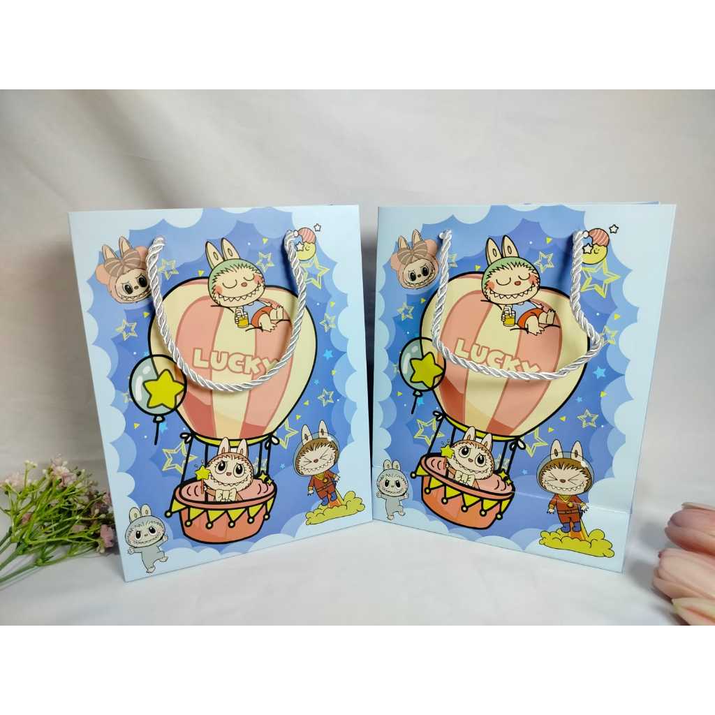 

PAPER BAG LABUBU (18 x 8,5 x 24 cm) / TAS KANTONG KADO / GOODIE BAG - 3922