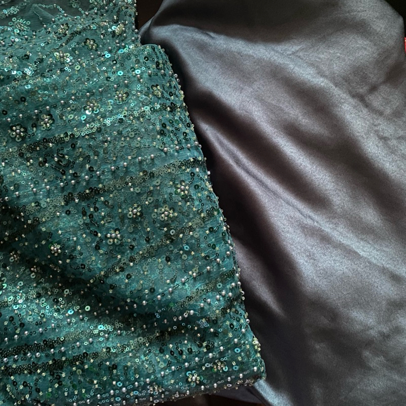 KAIN KEBAYA FULL PAYET/ Kain brokat