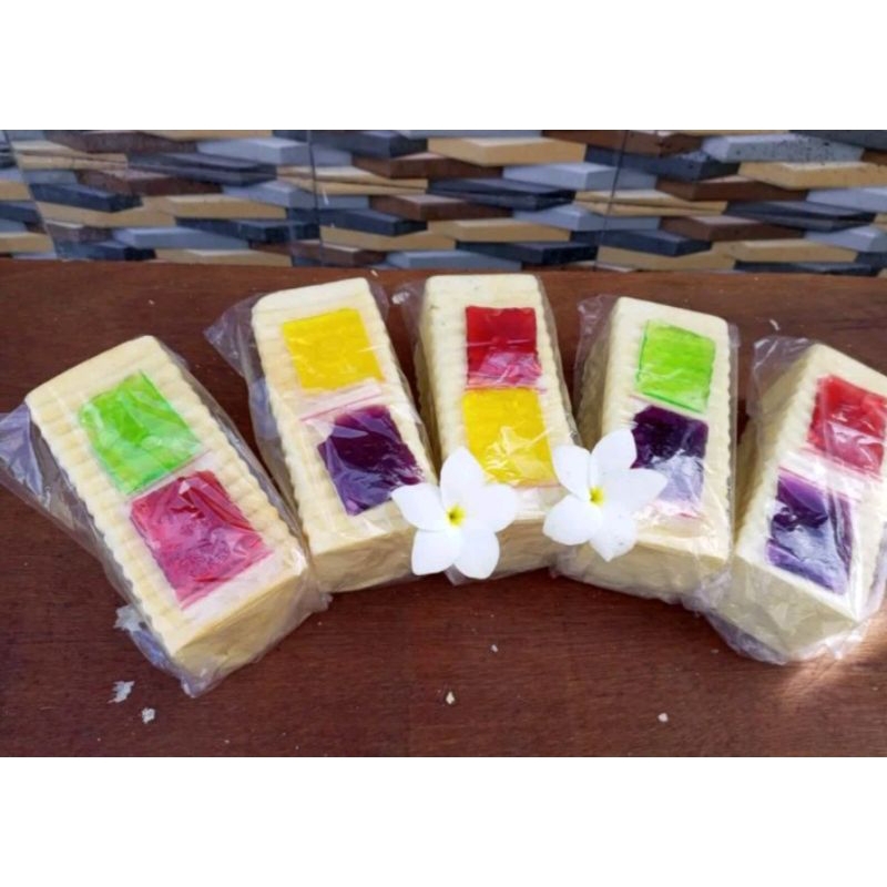 

ROTI BAKAR 1PAKET SELAI