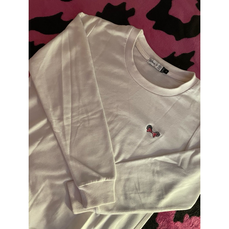 sweater disney X nevada