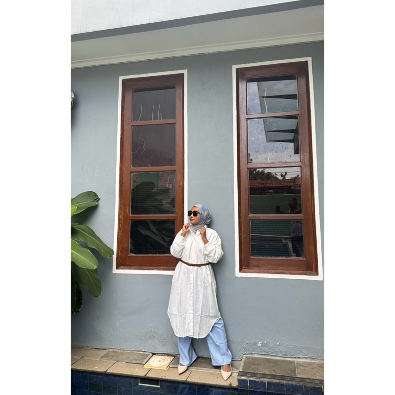 Atasan Wanita Long Tunik Polos Premium Full Kancing Oversize Kekinian Long Tunik Polo Linen Wanita B