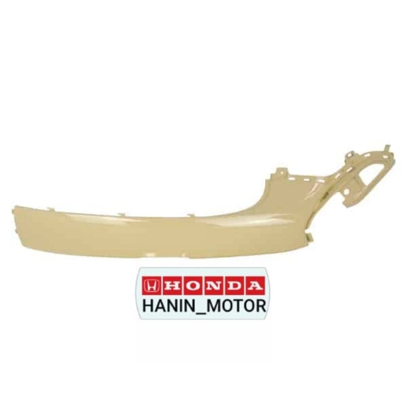 Cover Bawah Kiri Cream Honda Scoopy K2F ORIGINAL 64431K2FN00ZK