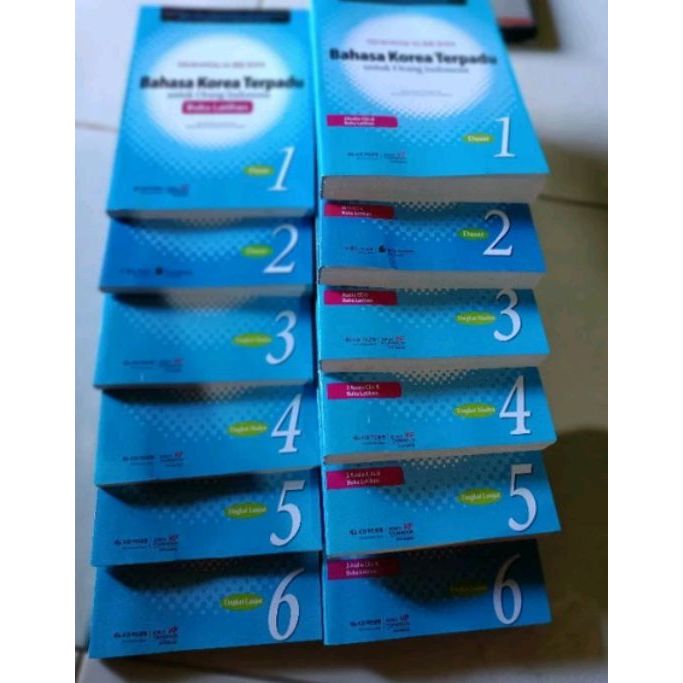 

Bahasa Korea Terpadu Untuk Orang Indonesia Dasar & Latihan 1 - 6