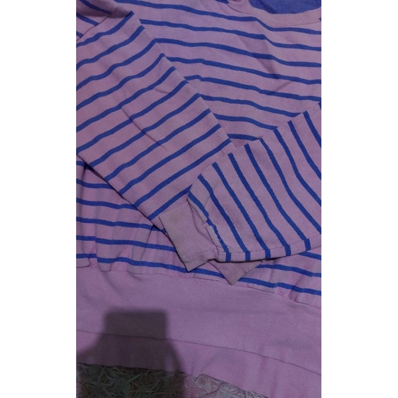 crewneck salur