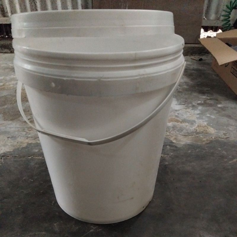 ember bekas 25kg tutup dan gagang
