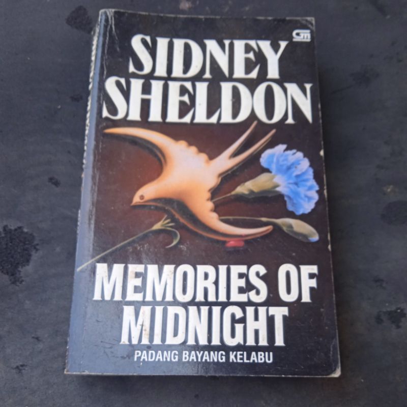 buku Memories of Midnight Padang bayang kelabu buku original
