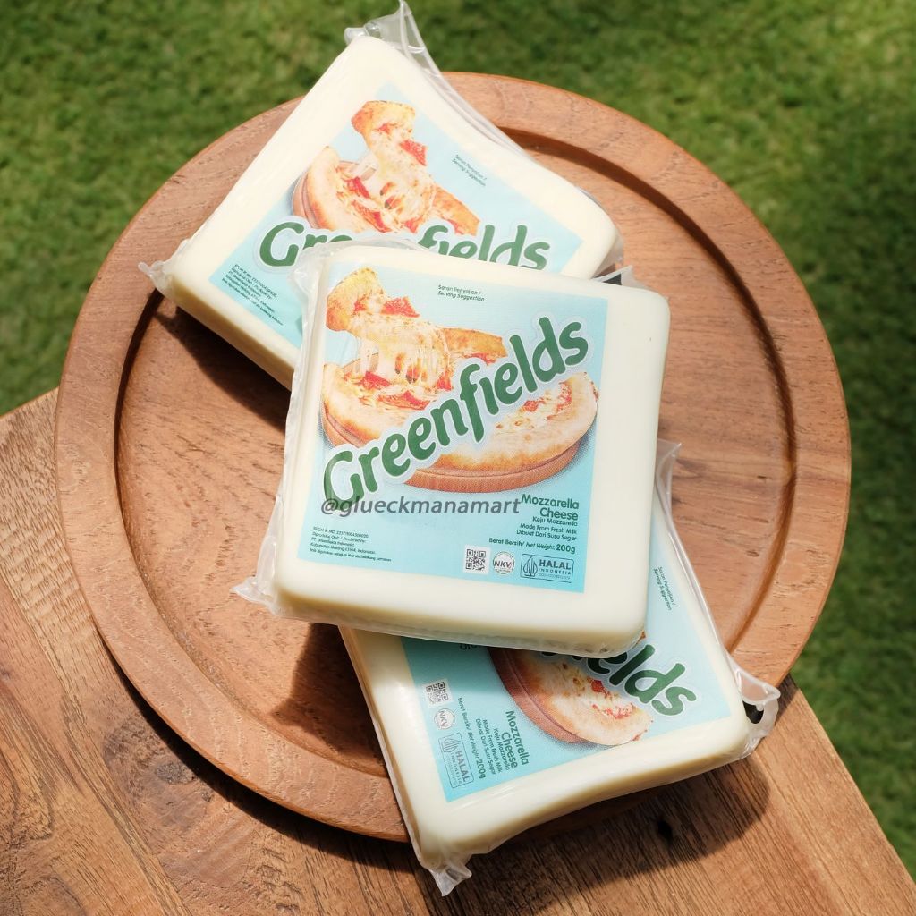

Mozzarella Greenfields Block Cheese 200gr