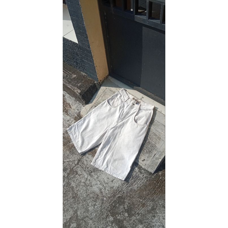 jorts jnco white big pocket SOLDD