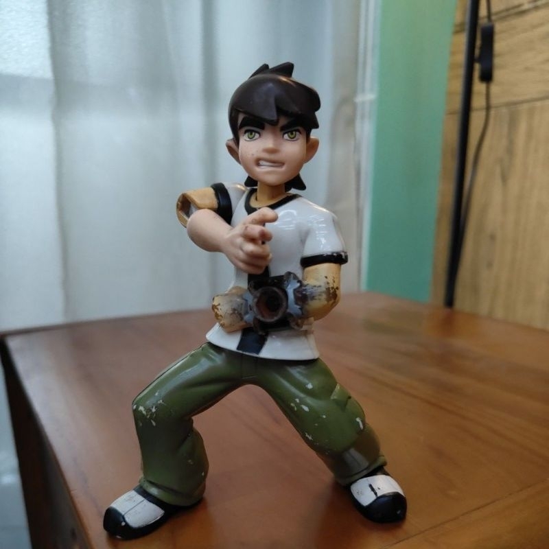 BANDAI 2007 BEN 10 5.5'' SFX VERSION 2 DNA ALIEN FIGURES BEN LIGHT UP OMNITRIX