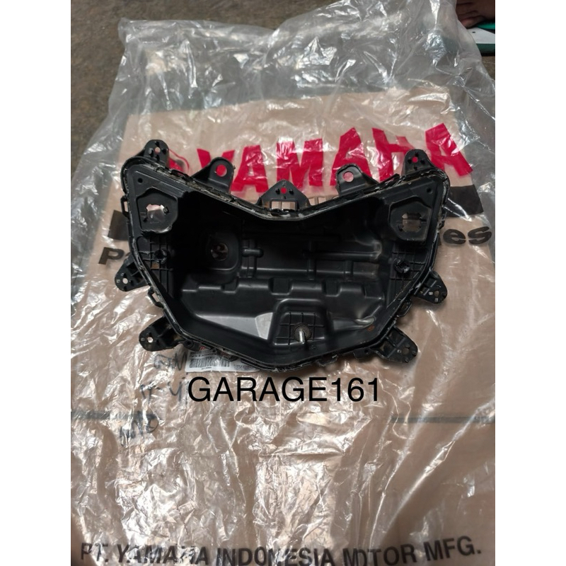 Housing reflektor lampu depan aerox 125 original