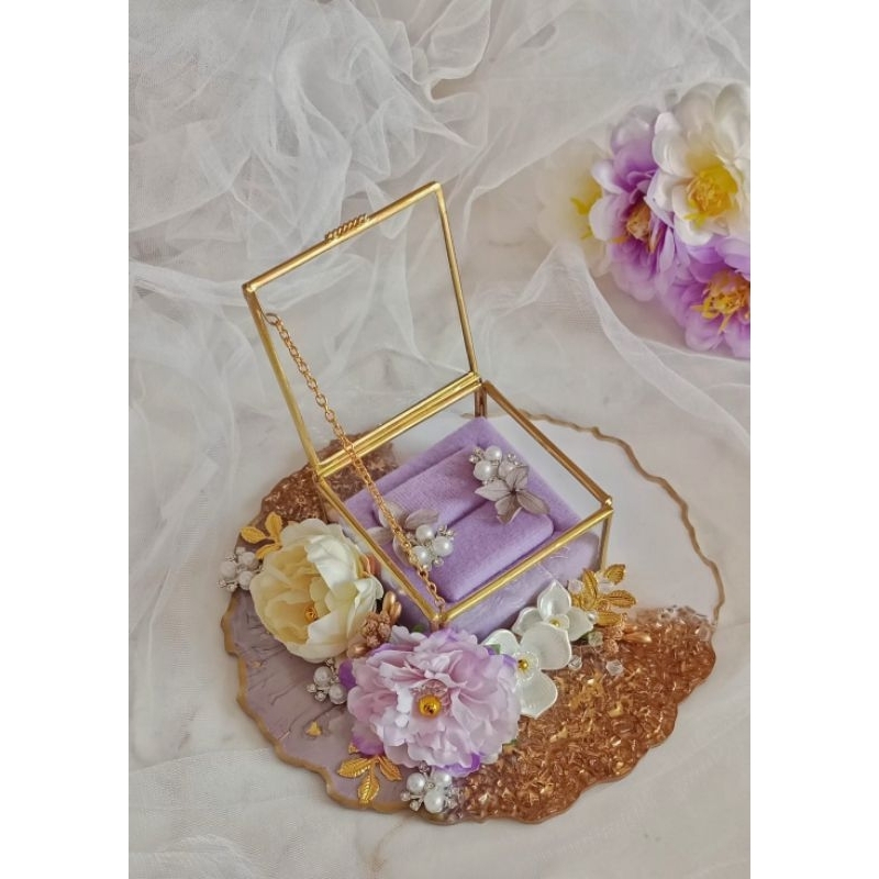 READY STOCK/ KOTAK TEMPAT/ RING BOX/ MAHAR/ CINCIN/  PERHIASAN/ KALUNG/  GELANG /LAMARAN/ WEDDING/PE