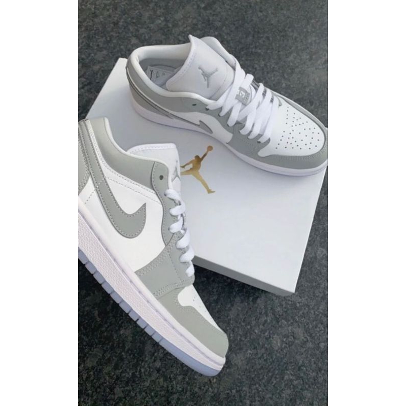 Sepatu Nike Air Jordan 1 Low White Wolf Abu