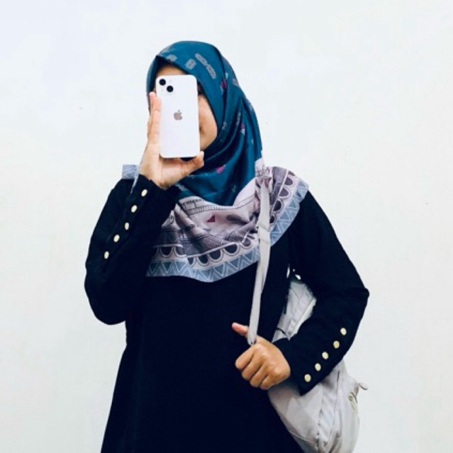 HIJAB Tulis Premium Segiempat by Ning Nisaul kamilah - ByZula