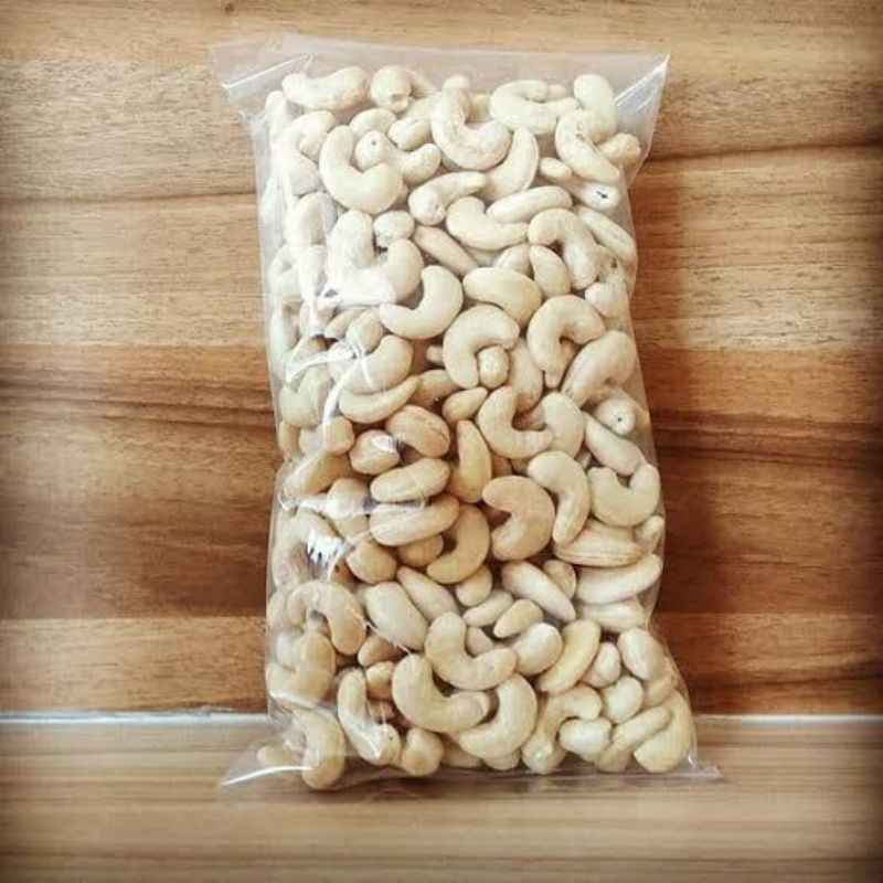 

kacang mete super 1 kg