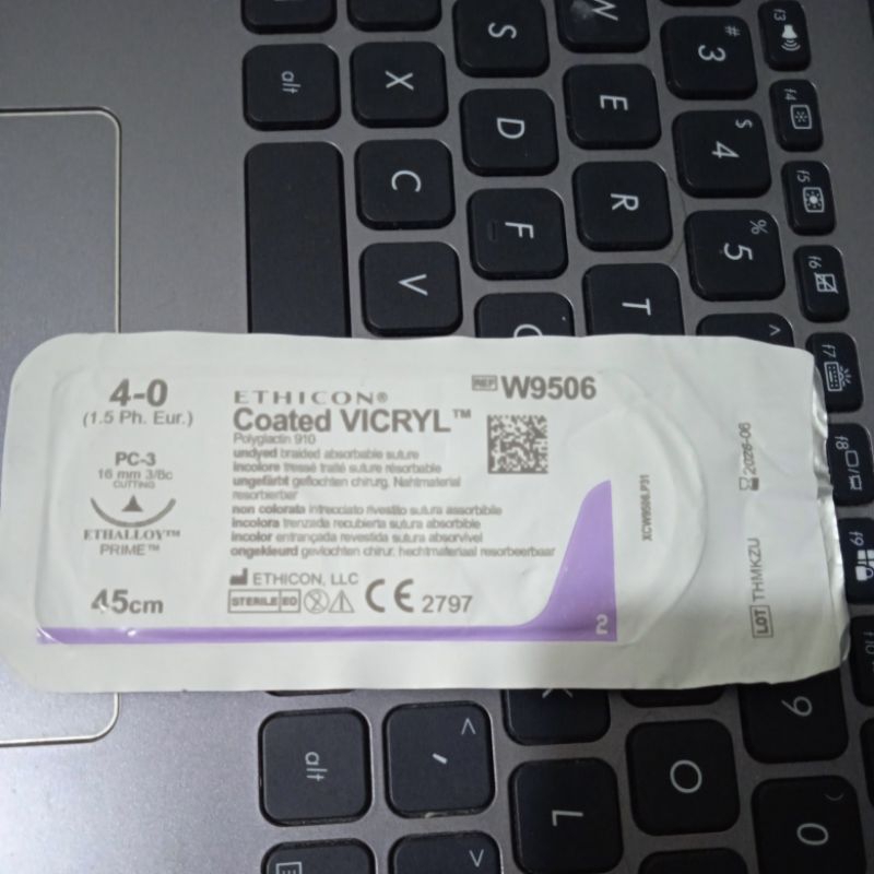 VICRYL 4/0 CUTING W9506 ( PGA absorbable)