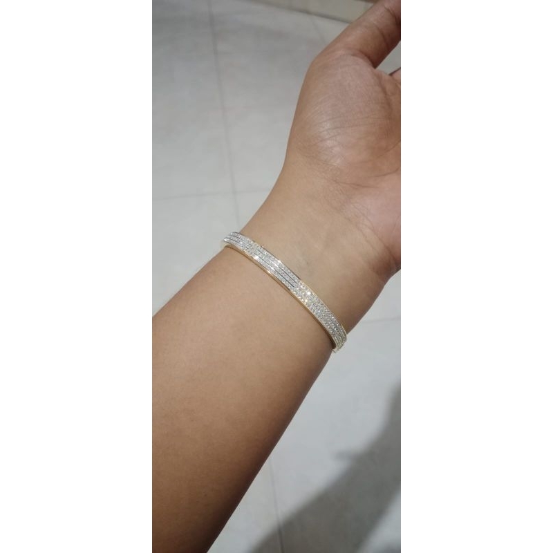 Perhiasan Titanium Lapis Emas 18KGP (Karat Gold Plate)