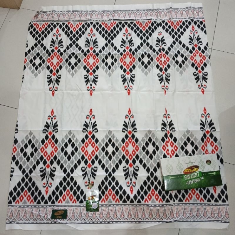 sarung atlas favorit KWG serasi