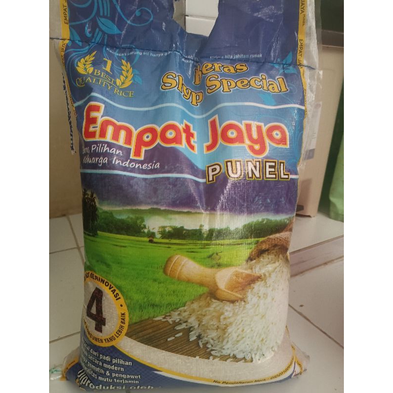 

READY Beras Empat Jaya Pulen 5 kg