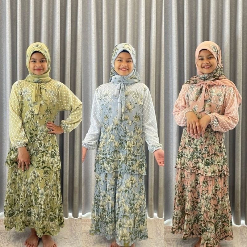 Gamis Anak Plisket Motif Bunga